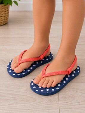 NWT Navy Blue Flip Flops with Coral Straps – Casual Summer Sandals